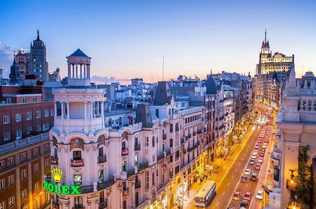 Precioso Cerca Tetuan - Apartamento Plaza Castilla Madrid Exterior photo